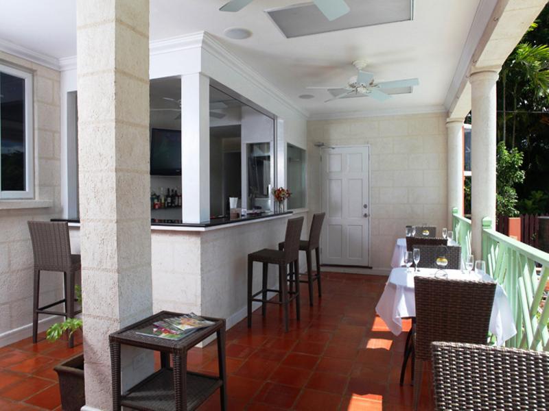 The Palms Resort Saint James Exterior photo